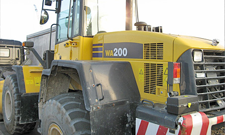 Komatsu WA200-5 Loader